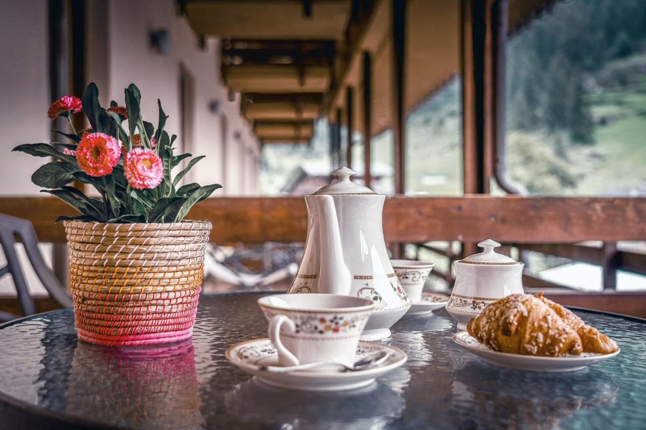 Chalet Du Lys Hotel & Spa Gressoney-la-Trinité Esterno foto